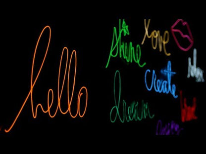 كلمة  ريلاكس من الخشب Relax