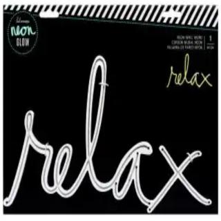 كلمة  ريلاكس من الخشب Relax